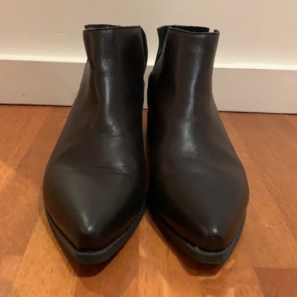 Shoe The Bear Leather shoes. Size 37. Only worn once, excellent condition. - Picture 2 of 4